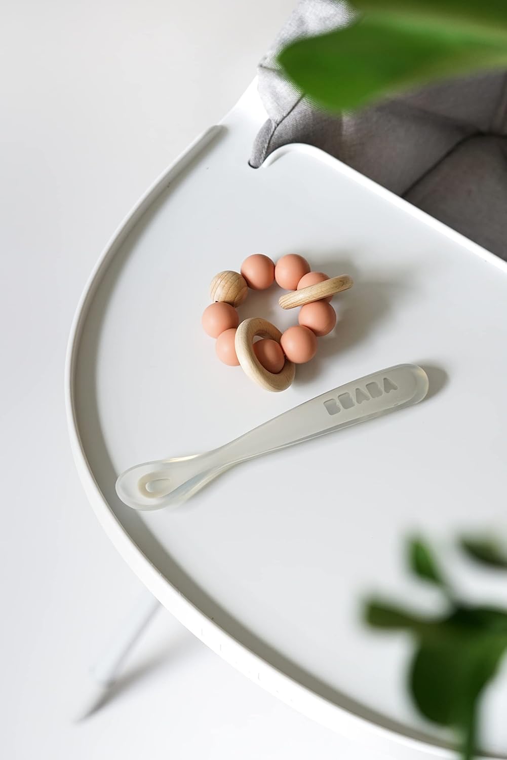 BEABA Babys First foods spoon set with travel case