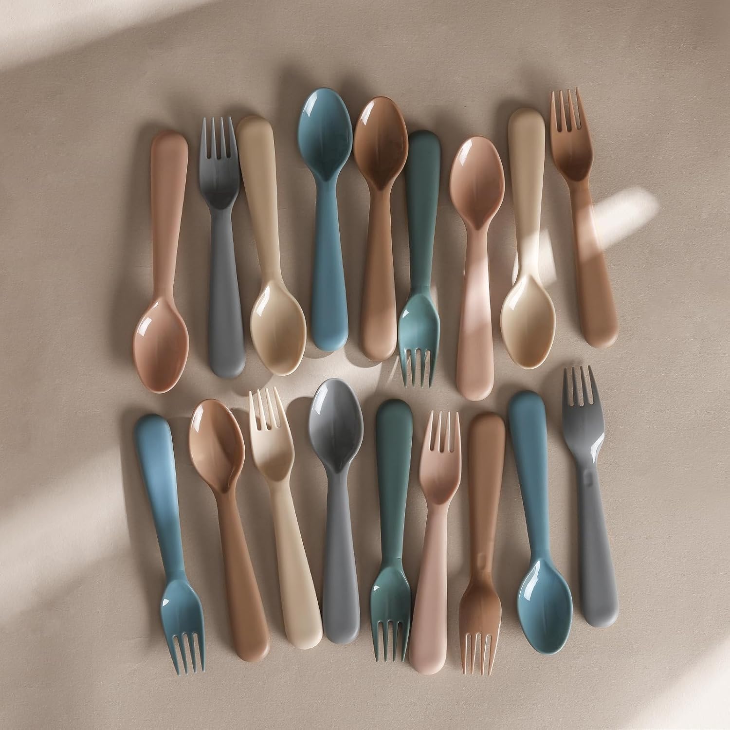 POIKSHARK Toddler Utensils Set